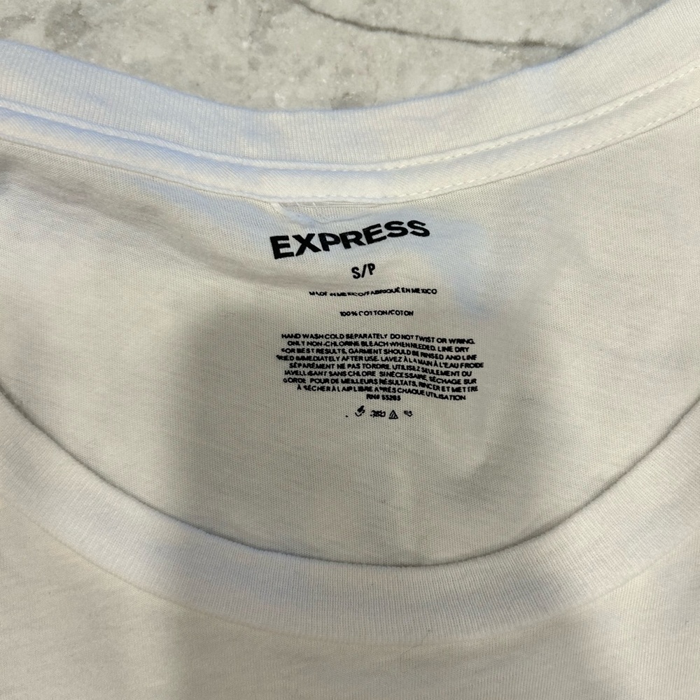 Express Graphic Tee - Picture 2 of 3